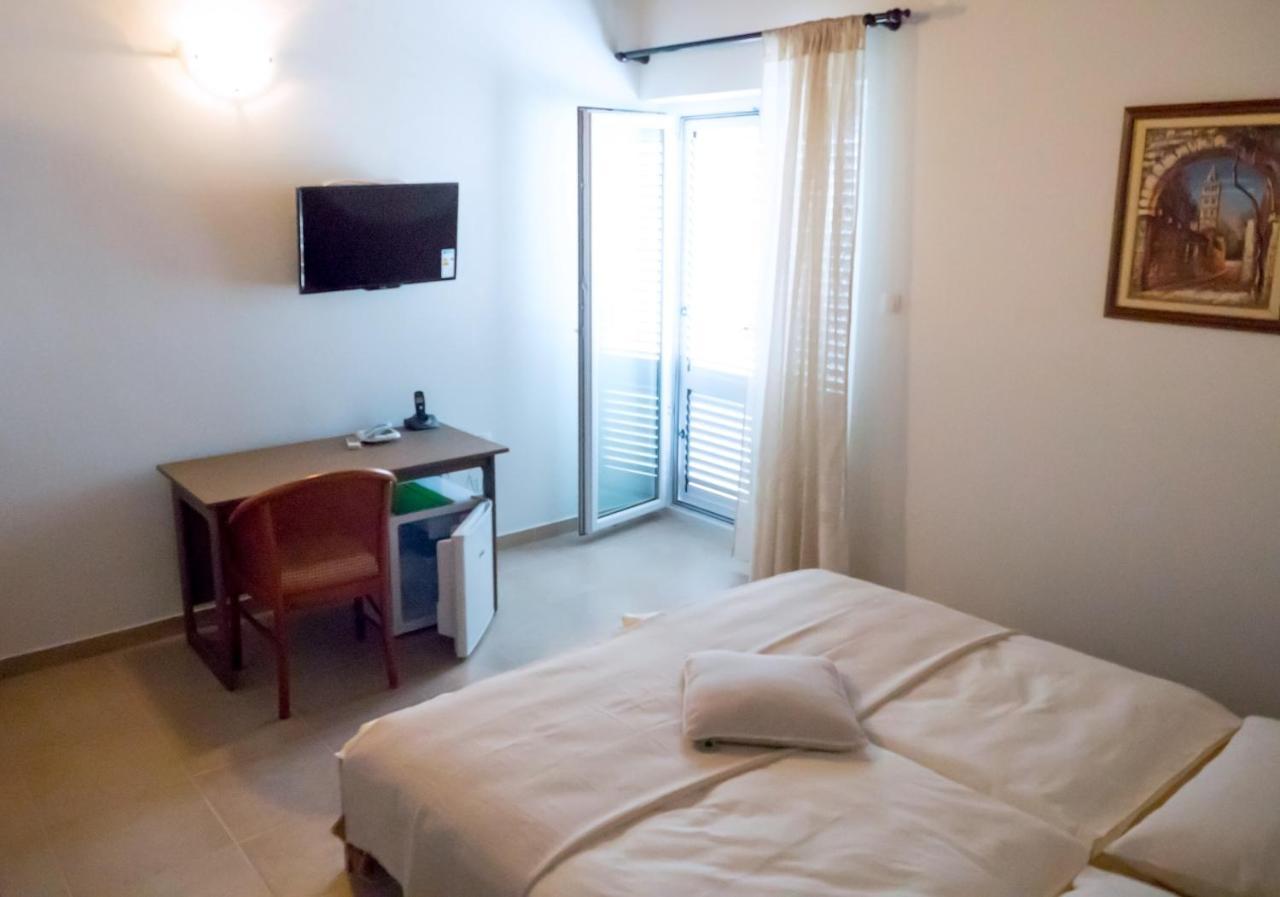Apartment-Rooms Preka Palit Extérieur photo