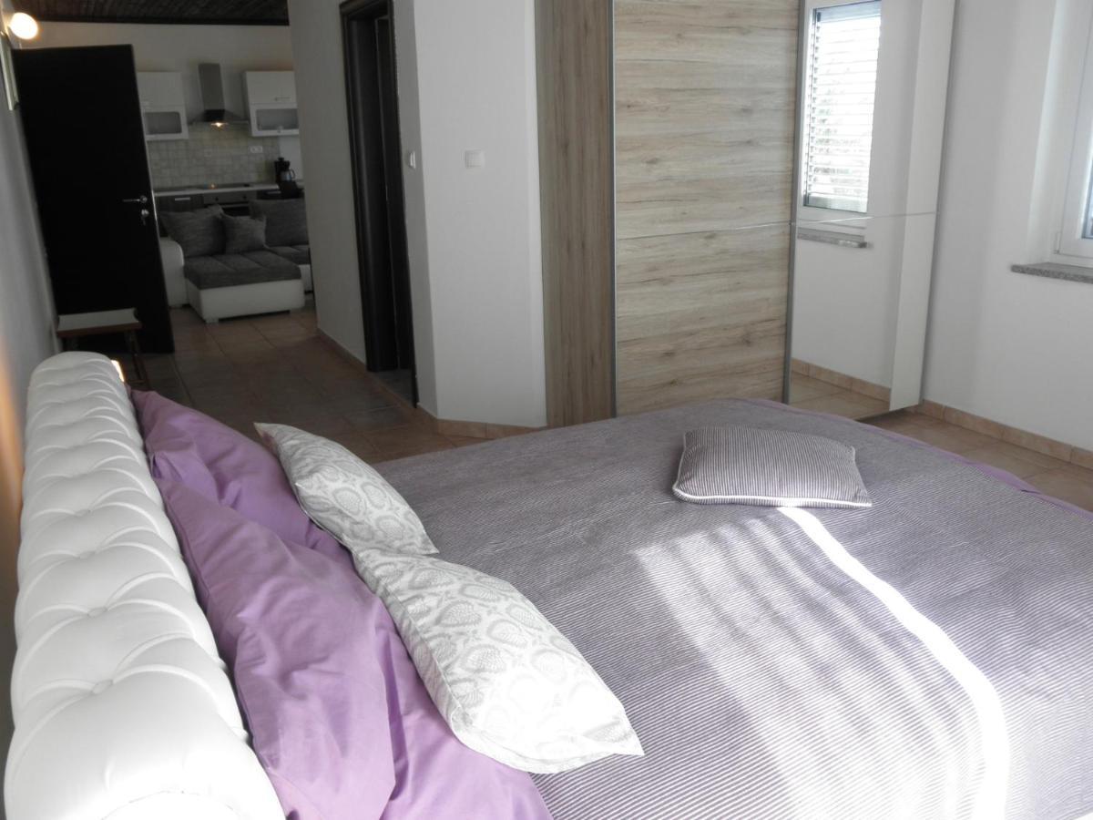Apartment-Rooms Preka Palit Extérieur photo